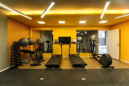 Apartamento à venda com 44m², 2 quartos e sem vaga Apartamento à venda com 44m², 2 quartos e sem vagaÁrea comum - Academia