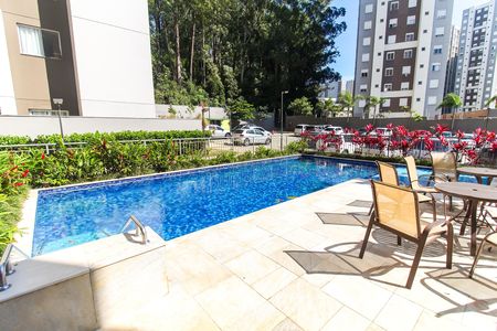 Apartamento à venda com 44m², 2 quartos e sem vaga Apartamento à venda com 44m², 2 quartos e sem vagaÁrea comum - Piscina