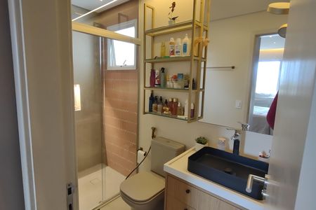 Apartamento à venda com 128m², 3 quartos e 3 vagas Apartamento à venda com 128m², 3 quartos e 3 vagasBanheiro da Suíte 3