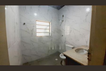 Casa à venda com 3 quartos, 220m² em Vila Inglesa, São Paulo