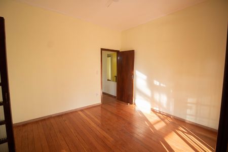SUÍTE de casa para alugar com 3 quartos, 320m² em Santana, São Paulo