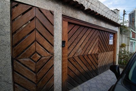 Casa para alugar com 320m², 3 quartos e 2 vagas Casa para alugar com 320m², 3 quartos e 2 vagasFACHADA