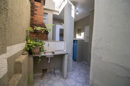 Casa para alugar com 320m², 3 quartos e 2 vagas Casa para alugar com 320m², 3 quartos e 2 vagasQUINTAL E ÁREA DE SERVIÇO