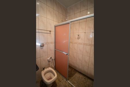 Casa para alugar com 320m², 3 quartos e 2 vagas Casa para alugar com 320m², 3 quartos e 2 vagasBANHEIRO 1