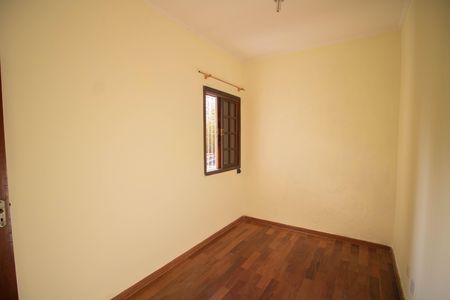 Casa para alugar com 320m², 3 quartos e 2 vagas Casa para alugar com 320m², 3 quartos e 2 vagasQUARTO 3