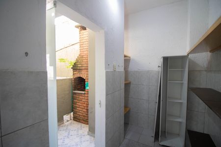 Casa para alugar com 320m², 3 quartos e 2 vagas Casa para alugar com 320m², 3 quartos e 2 vagasQUINTAL E ÁREA DE SERVIÇO