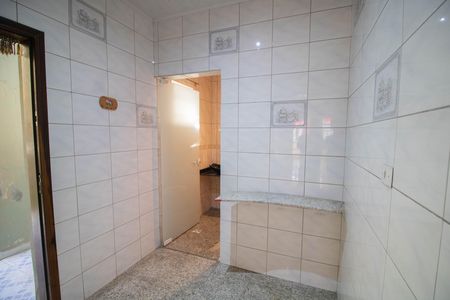 Casa para alugar com 320m², 3 quartos e 2 vagas Casa para alugar com 320m², 3 quartos e 2 vagasCOZINHA