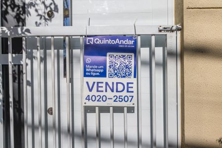 Casa de condomínio à venda com 120m², 4 quartos e 2 vagas Casa de condomínio à venda com 120m², 4 quartos e 2 vagasPlaca Fachada