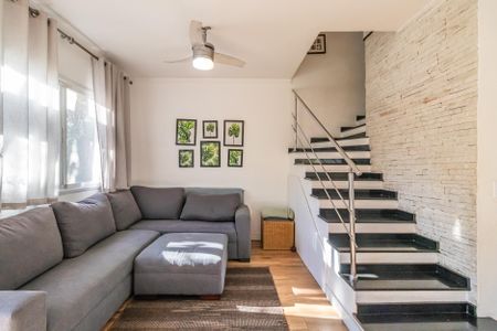 Sala de casa de condomínio à venda com 4 quartos, 120m² em Jardim Regina Alice, Barueri