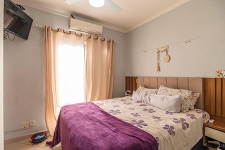 Casa de condomínio à venda com 120m², 4 quartos e 2 vagas Casa de condomínio à venda com 120m², 4 quartos e 2 vagasSuíte