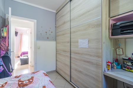 Casa de condomínio à venda com 120m², 4 quartos e 2 vagas Casa de condomínio à venda com 120m², 4 quartos e 2 vagasQuarto 1