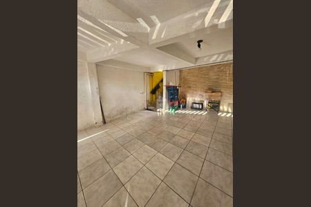 Casa à venda com 170m², 3 quartos e 2 vagas