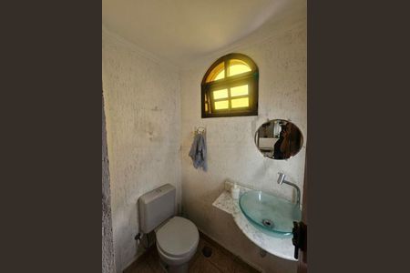 Casa à venda com 170m², 3 quartos e 2 vagas