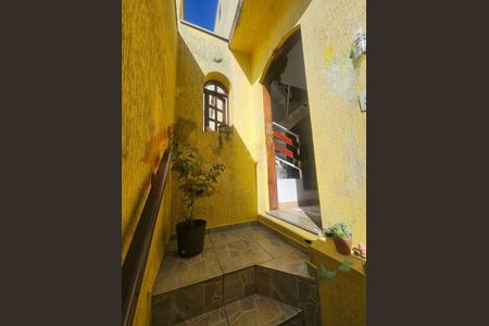 Casa à venda com 170m², 3 quartos e 2 vagas
