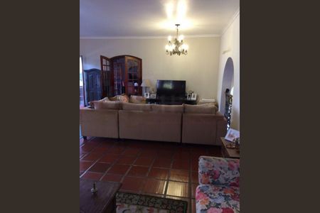 Casa à venda com 3 quartos, 400m² em Parque Guarapiranga, São Paulo