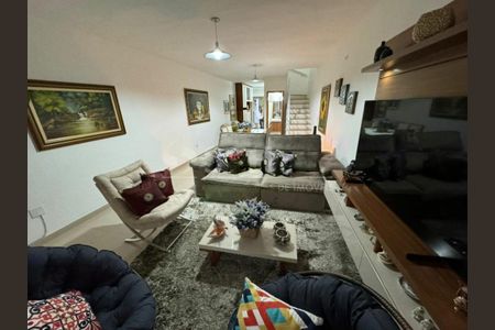 Casa à venda com 119m², 3 quartos e 3 vagas