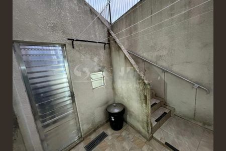 Casa à venda com 119m², 3 quartos e 3 vagas
