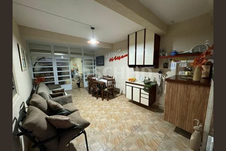 Casa à venda com 119m², 3 quartos e 3 vagas