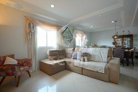 Casa à venda com 240m², 4 quartos e 3 vagas