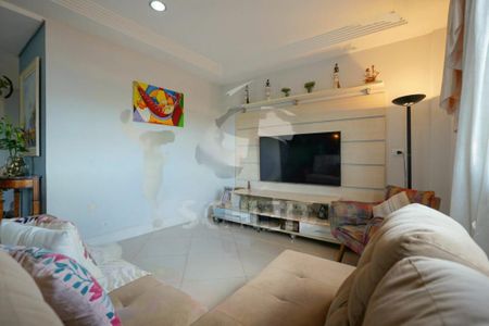 Casa à venda com 240m², 4 quartos e 3 vagas