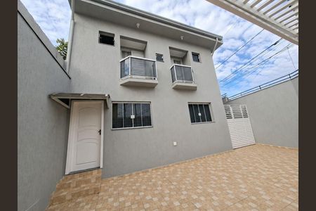 Casa à venda com 80m², 2 quartos e 3 vagasGaragem 