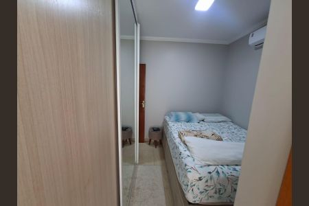 Casa à venda com 80m², 2 quartos e 3 vagasQuarto 1