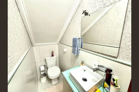 Casa à venda com 80m², 2 quartos e 3 vagasBanheiro 1