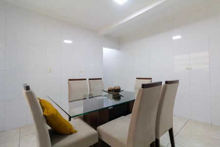Casa à venda com 115m², 3 quartos e 2 vagasSala de Jantar