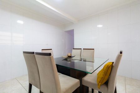 Casa à venda com 115m², 3 quartos e 2 vagasSala de Jantar