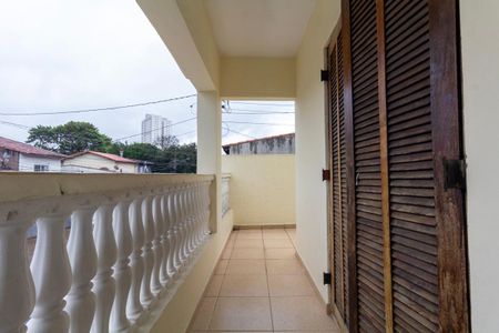Casa à venda com 115m², 3 quartos e 2 vagasVaranda