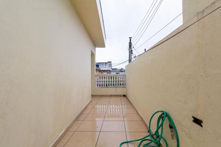 Casa à venda com 115m², 3 quartos e 2 vagasVaranda