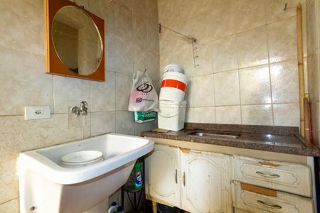 Casa à venda com 115m², 3 quartos e 2 vagasÁrea de Serviço 3