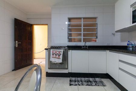 Casa à venda com 115m², 3 quartos e 2 vagasCozinha 1