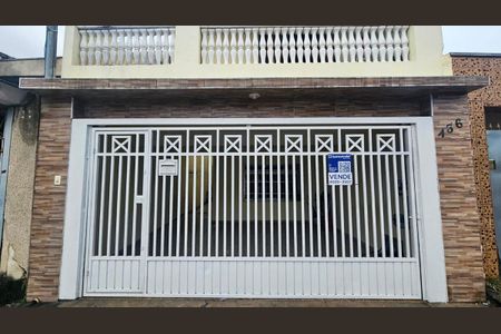 Casa à venda com 115m², 3 quartos e 2 vagasFachada 