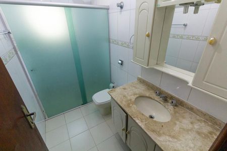 Casa à venda com 115m², 3 quartos e 2 vagasBanheiro 2
