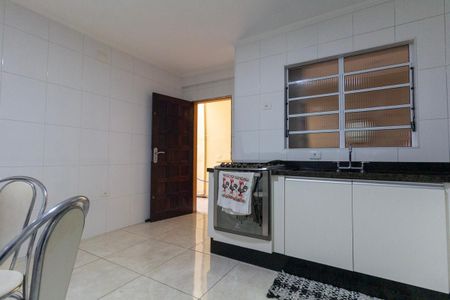 Casa à venda com 115m², 3 quartos e 2 vagasCozinha 1