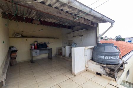 Casa à venda com 115m², 3 quartos e 2 vagasÁrea de Serviço 2