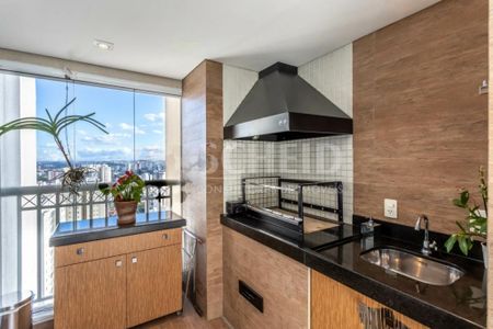 Apartamento à venda com 4 quartos, 246m² em Vila Sofia, São Paulo