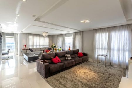 Apartamento à venda com 4 quartos, 246m² em Vila Sofia, São Paulo