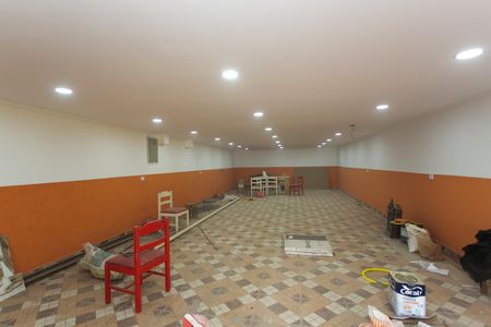 Casa para alugar com 248m², 3 quartos e 6 vagas Casa para alugar com 248m², 3 quartos e 6 vagasGaragem