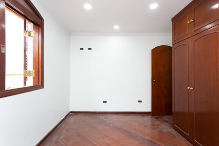 Casa para alugar com 248m², 3 quartos e 6 vagas Casa para alugar com 248m², 3 quartos e 6 vagasQuarto 2