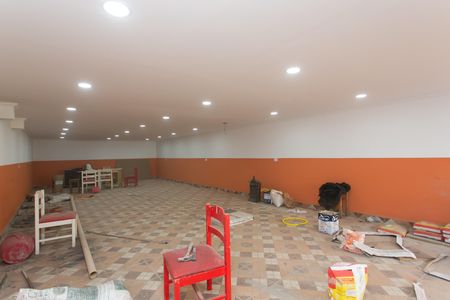 Casa para alugar com 248m², 3 quartos e 6 vagas Casa para alugar com 248m², 3 quartos e 6 vagasGaragem