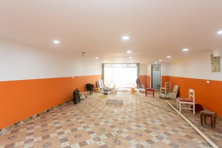Casa para alugar com 248m², 3 quartos e 6 vagas Casa para alugar com 248m², 3 quartos e 6 vagasGaragem