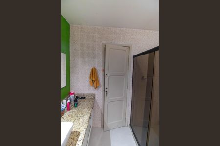 Apartamento à venda com 180m², 3 quartos e 1 vagaBanheiro Social