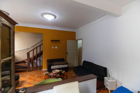 Apartamento à venda com 180m², 3 quartos e 1 vagaSala