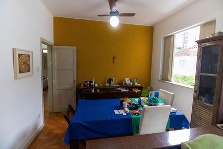 Apartamento à venda com 180m², 3 quartos e 1 vagaSala