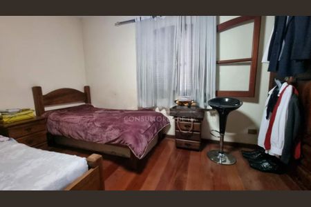 Casa à venda com 4 quartos, 450m² em Jardim Marajoara, São Paulo