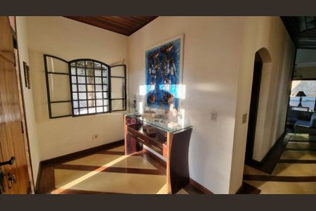 Casa à venda com 4 quartos, 450m² em Jardim Marajoara, São Paulo