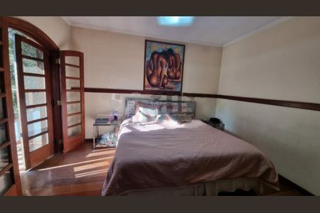 Casa à venda com 4 quartos, 450m² em Jardim Marajoara, São Paulo
