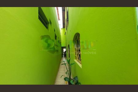 Casa à venda com 3 quartos, 250m² em Balneário São Francisco, Diadema